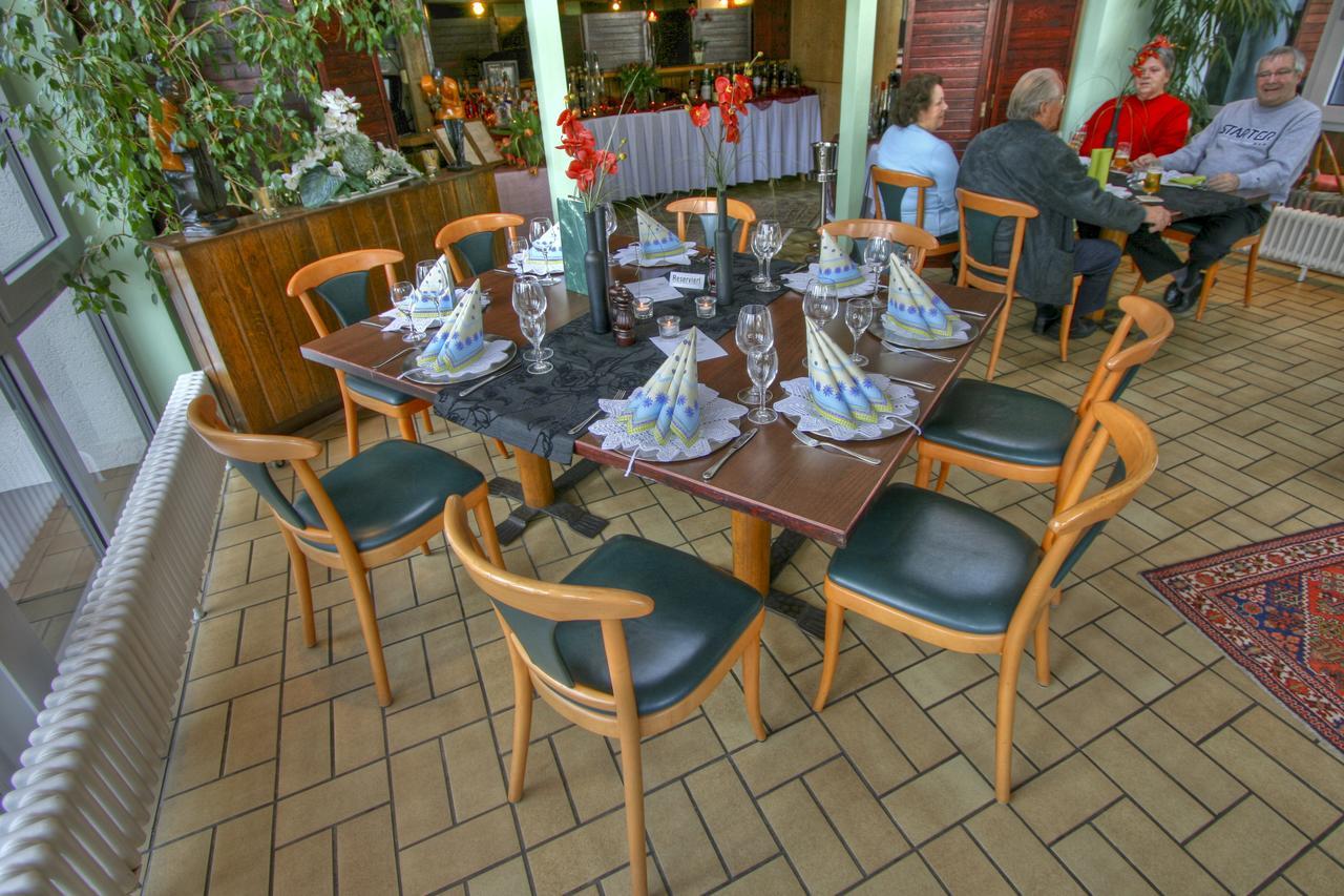 Sport Und Tagungshotel Kenzingen Kültér fotó