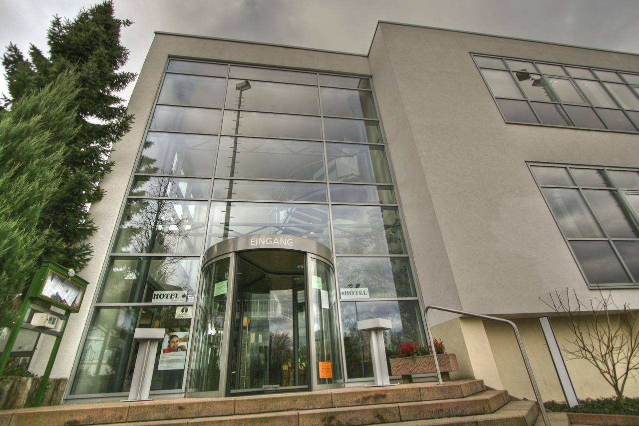 Sport Und Tagungshotel Kenzingen Kültér fotó
